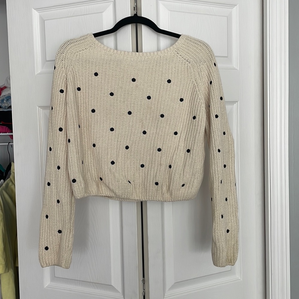 Zara knit Polka Dot Pullover, white with black polka dots. Rarely worn